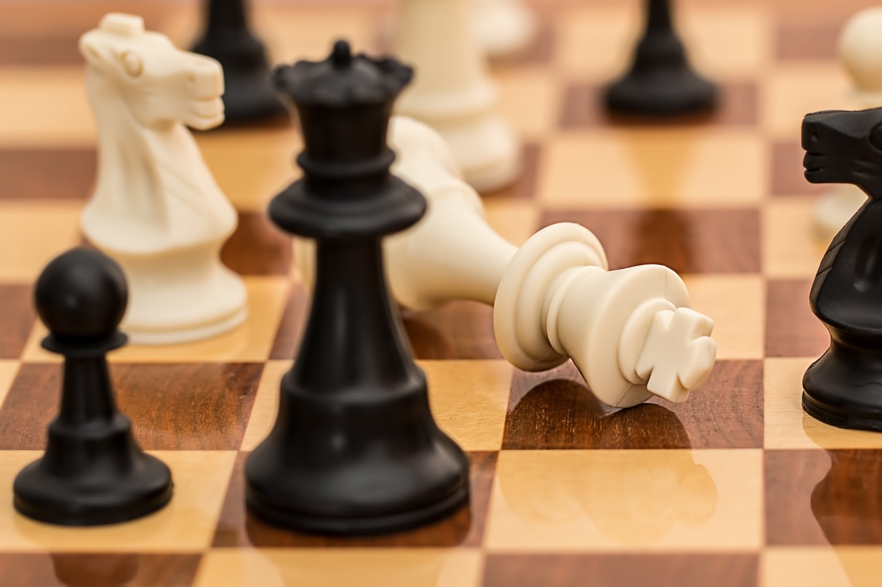 Queens Gambit: Strategy And Tactics